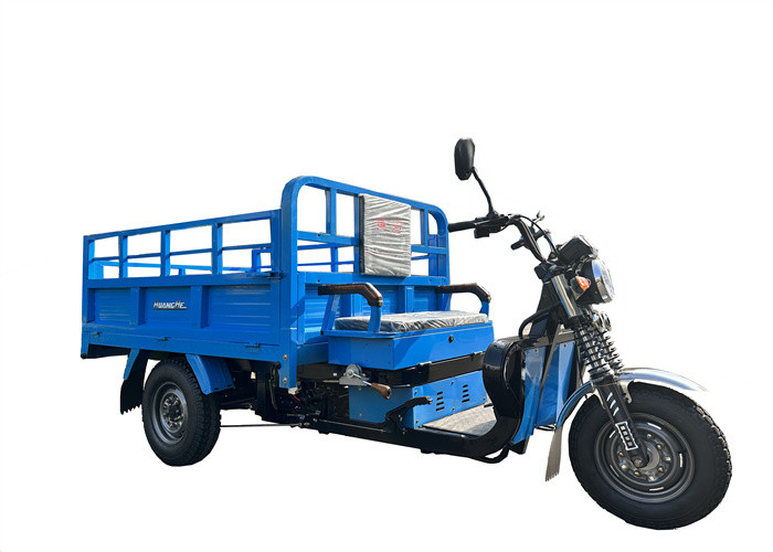 Une moto électrique à trois roues de 2500W avec freinage à tambour et capacité de charge de 1000 kg