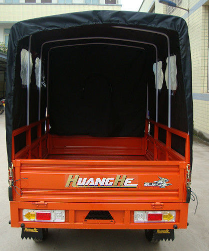 Tricycle de moteur de cargaison de la cabine 150CC d'essence avec la couverture avant et arrière pour l'adulte