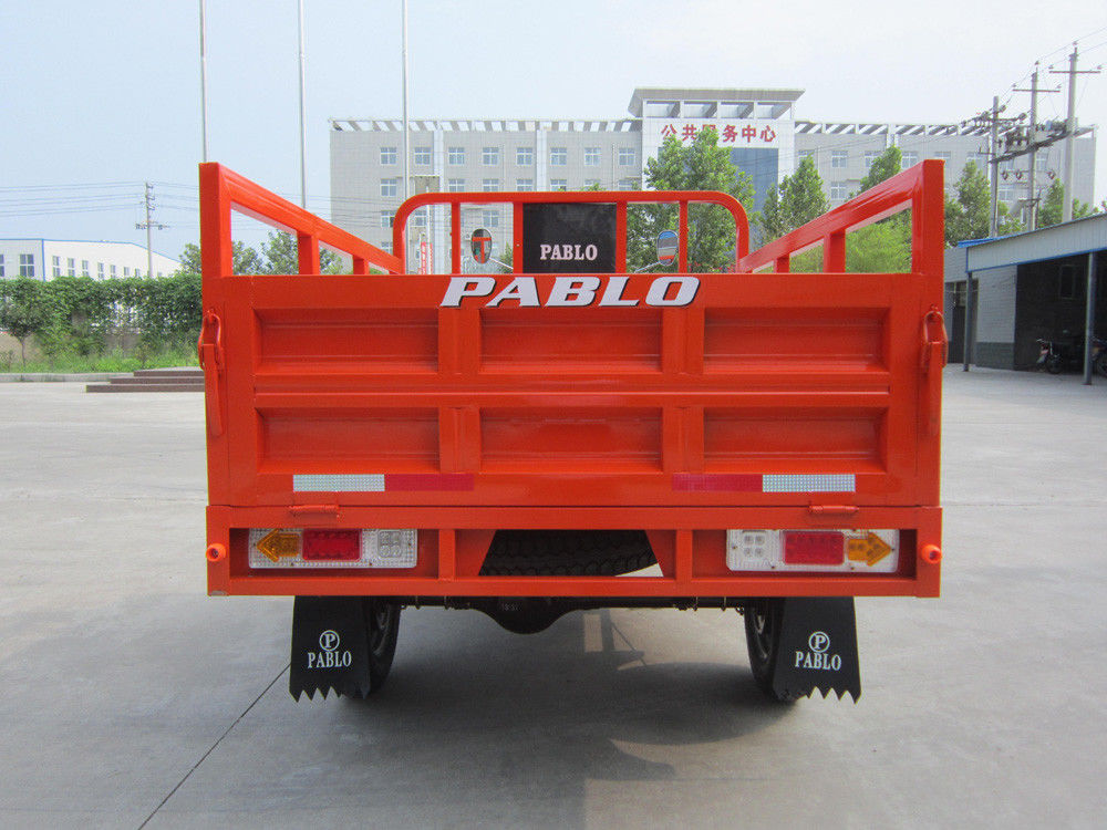 Motorcycle à trois roues à droite Motorcycle à trois roues cargo avec type de moteur de 300cc et cylindrée de 201 250cc