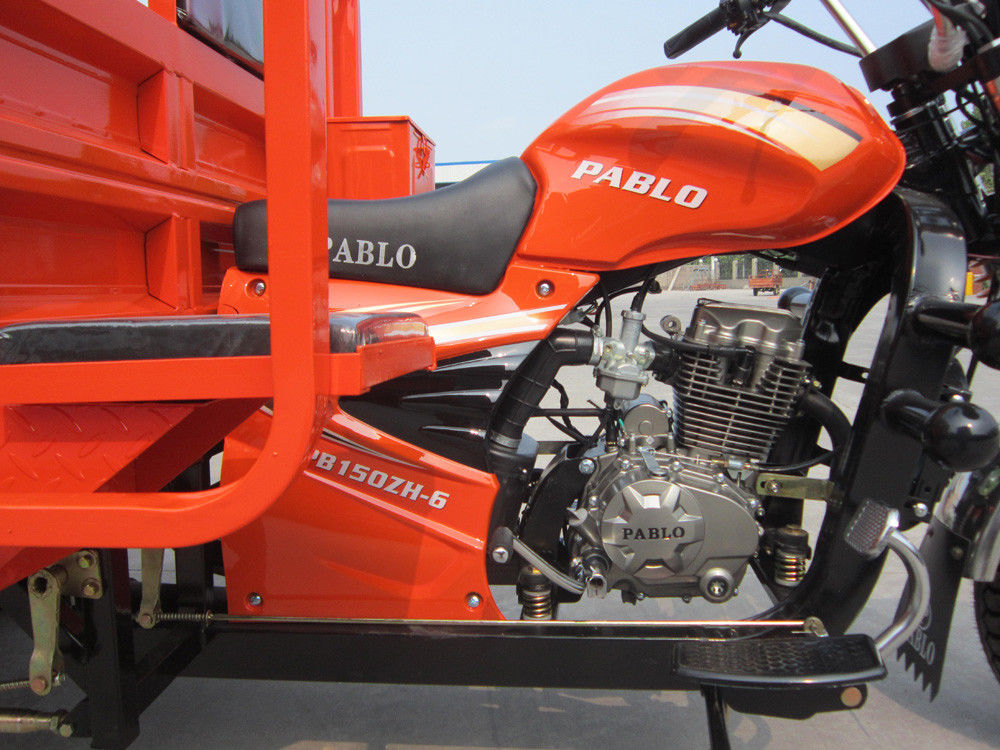 Motorcycle à trois roues à droite Motorcycle à trois roues cargo avec type de moteur de 300cc et cylindrée de 201 250cc